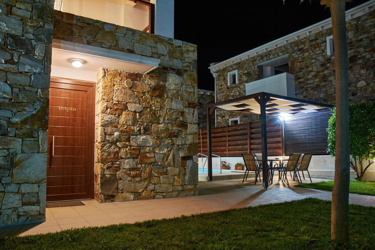 Petritis Villas Nea Iraklitsa Extérieur photo