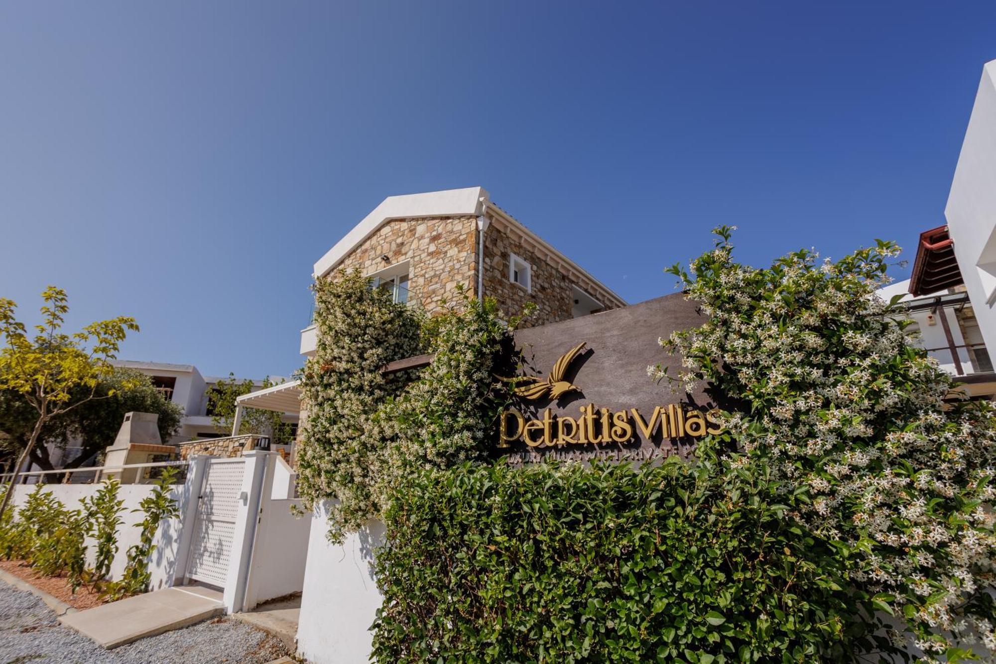 Petritis Villas Nea Iraklitsa Extérieur photo